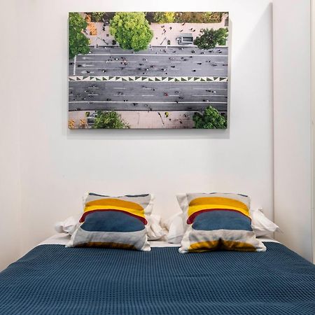 Merulana Deluxe Apartment Rome Bagian luar foto