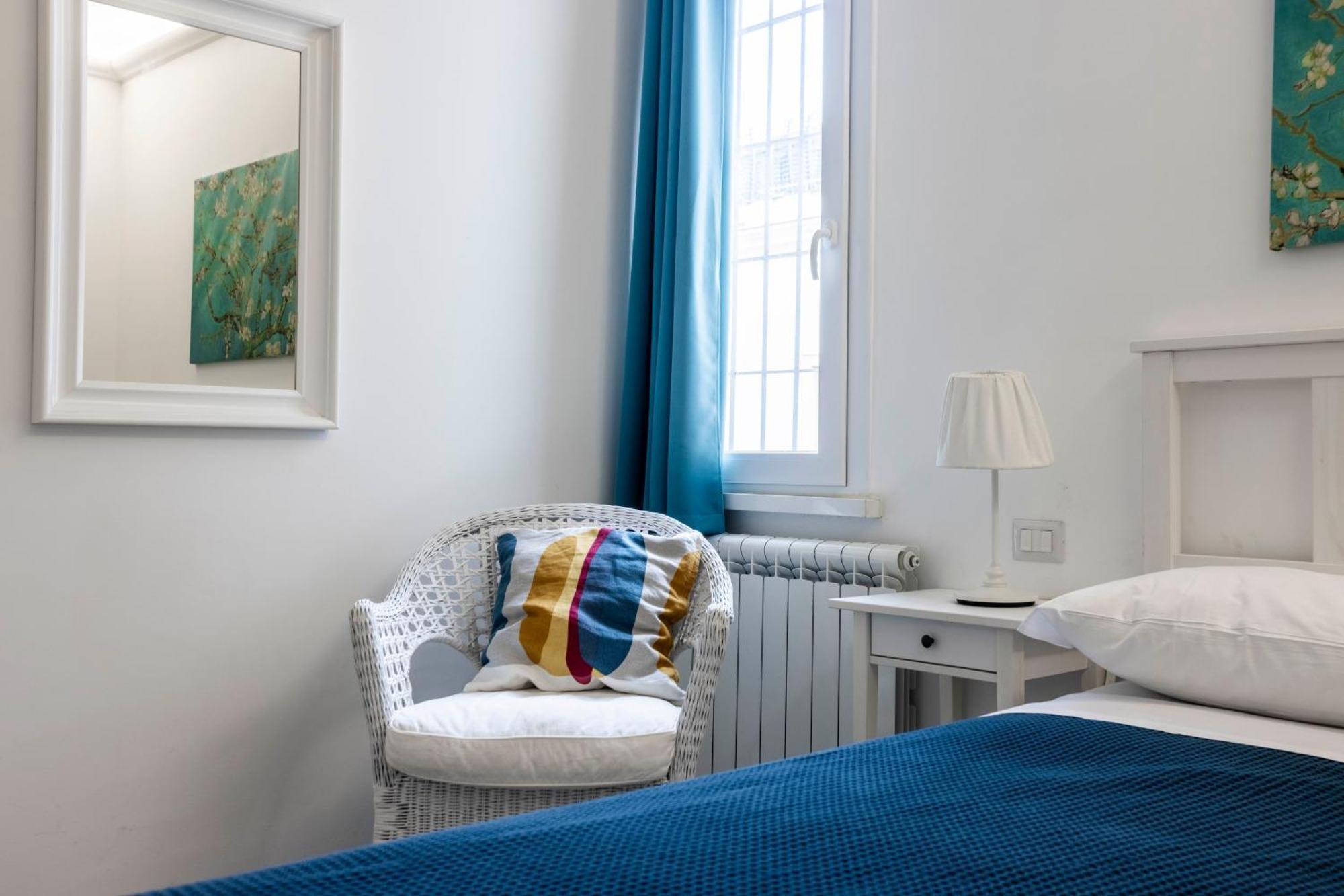 Merulana Deluxe Apartment Rome Bagian luar foto