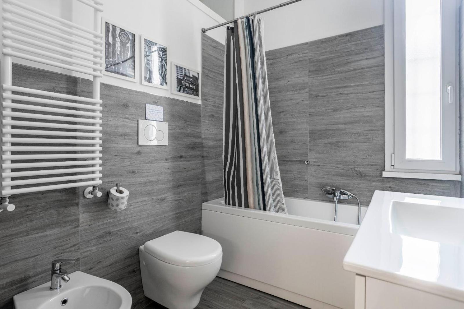 Merulana Deluxe Apartment Rome Bagian luar foto